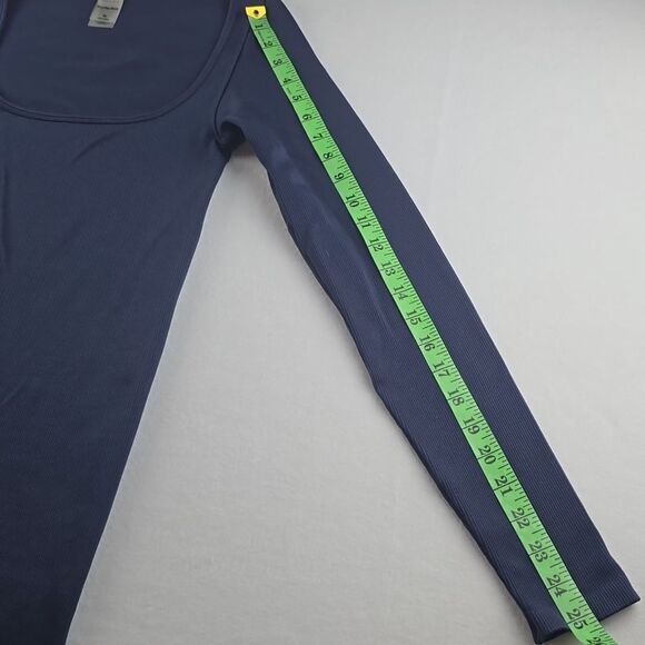 SUNDAY BEST -779 Aritzia Delta Sinch Seamless Long Sleeve Ribbed Dress Navy M - Picture 8 of 9